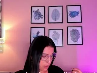 Best Webcam with sheyla-hills - Camsoda