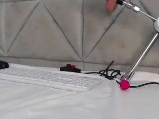 Free Porn Cam with genesismoretz - Camsoda