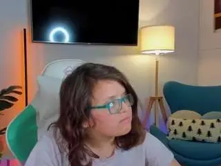 Sex Cam with ariell-mini - Camsoda