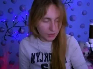 Best live sex cam show with beauty-ginger - Camsoda