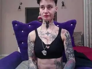 Live Porn with kennyandsellena - Camsoda