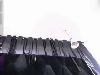 Adult Webcams with erika-ortiz - Camsoda