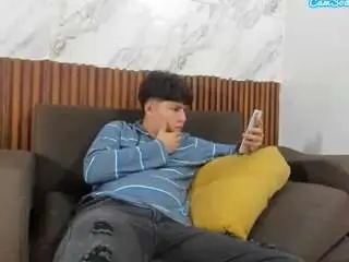Live Sex with martin-lows - Camsoda