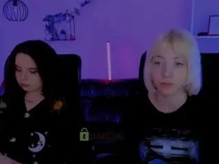 Adult Webcam with sabrina-mooore - Camsoda