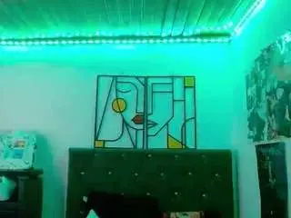 Best live sex cam show with emperatrizmessy - Camsoda