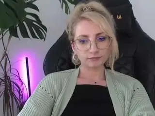 Live Sex with cinderellamoon - Camsoda