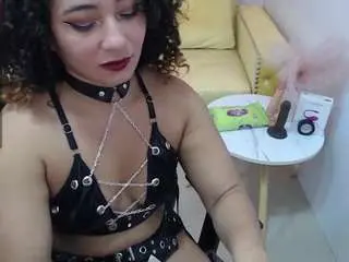 Free Porn Cam with brittany-ch - Camsoda