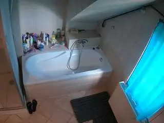 Live Porn with voyeurcam-julmodels-bath-2nd-1 - Camsoda