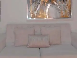 Best live sex cam show with milacoleman - Camsoda