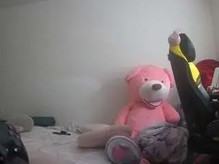 Adult Video Chat with voyeurcam-sexy-little-ana-01 - Camsoda