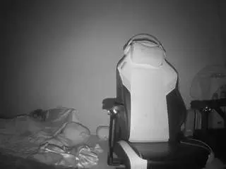 Live Sex Cam with voyeurcam-sexy-little-ana-01 - Camsoda