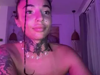 Porn chat with 1rubys from camsoda on pornchatting.com