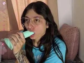 Adult Webcam with lesliee22 - Camsoda