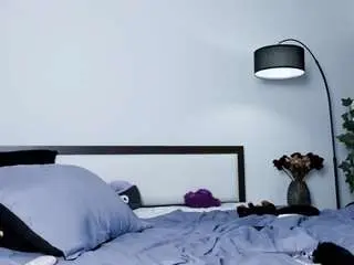 Watch Live Sex Cams with tryambacam - Camsoda