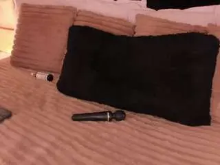 Watch Live Sex Cams with gretavelvet - Camsoda