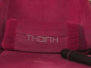 Live Sex Cam with elvinaclagg - Camsoda