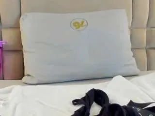 Private Sex Chat with bella-novoaa - Camsoda
