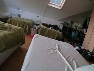 Live Sex with voyeurcam-julmodels-bed-1 - Camsoda