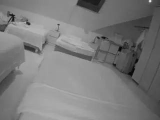 Free Live Porn with voyeurcam-julmodels-bed-1 - Camsoda