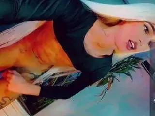 Watch Live Sex Cams with isabellalatingirs - Camsoda