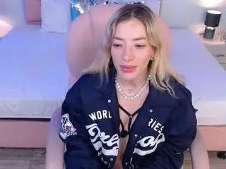Live Porn with zoe-jones13 - Camsoda