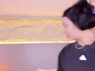 Nude Webcam with jessy-evanss - Camsoda