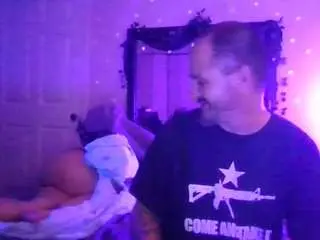 Live Porn with pappyslilfreak - Camsoda