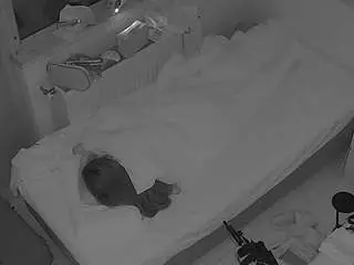 Live Sex with voyeurcam-julmodels-bed-7 - Camsoda