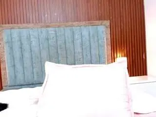 Adult Webcam with pinkceeleste - Camsoda