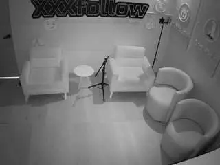 Live Porn with voyeurcam-jb-xfollow - Camsoda