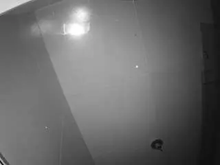 Adult Webcam with voyeurcam-casa-salsa-bathroom-10 - Camsoda