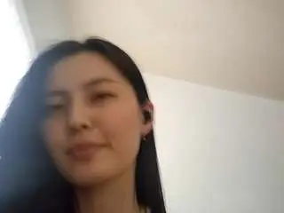 Nude Webcam with gearldinetavernia - Camsoda