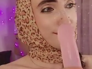 Best live sex cam show with queenxofxtease - Camsoda