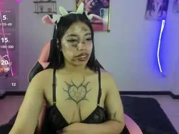 Live Sex Cam with aryahmoonn - Chaturbate