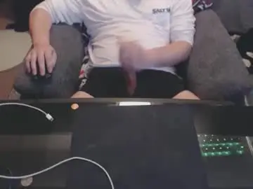 Live Sex Cam with best_kept_secret23 - Chaturbate