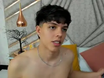 Adult Webcams with lucasopry - Chaturbate