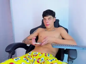 Live Sex Cam with rujano___999 - Chaturbate
