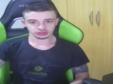 Nude Webcam with 1good_vibes1 - Chaturbate