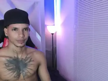 Best Webcam with owen_blaze3 - Chaturbate