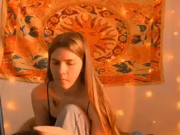 Sex Chat with aliceinredsquare_ - Chaturbate