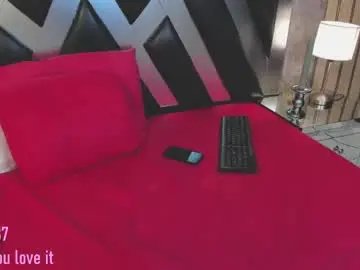 Live Sex with cloeperson - Chaturbate