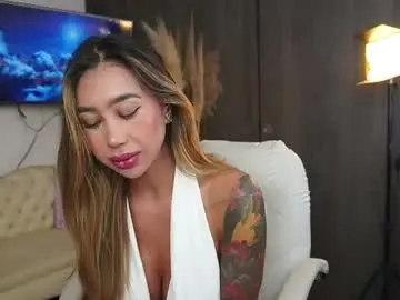 Live Sex Cam with victoria_sweet_v - Chaturbate