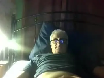 Live Sex Cam with andrew160258 - Chaturbate