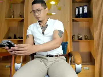 Adult Webcams with joshmiller___ - Chaturbate