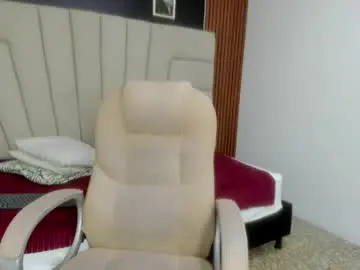 Free Live Porn with yudi_sanabria - Chaturbate