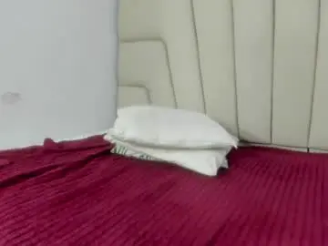 Live Sex Cam with yudi_sanabria - Chaturbate