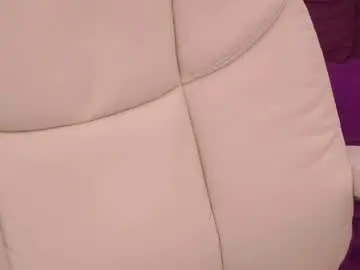 Sex Chat with nicol_moonn - Chaturbate