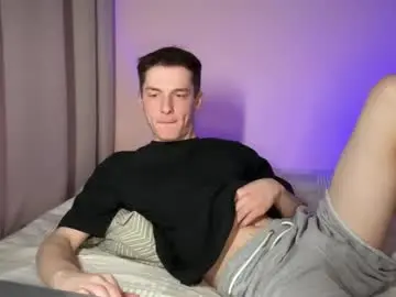 Live Sex with simonsweett - Chaturbate