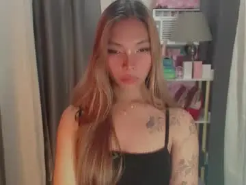 Nude Webcam with asianhottiesttamira - Chaturbate