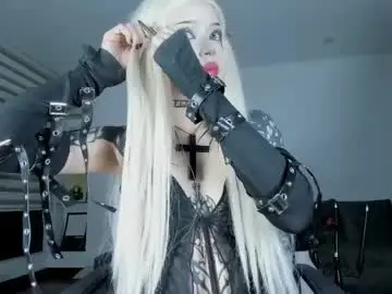 Live Sex with zombieeporcelainex - Chaturbate